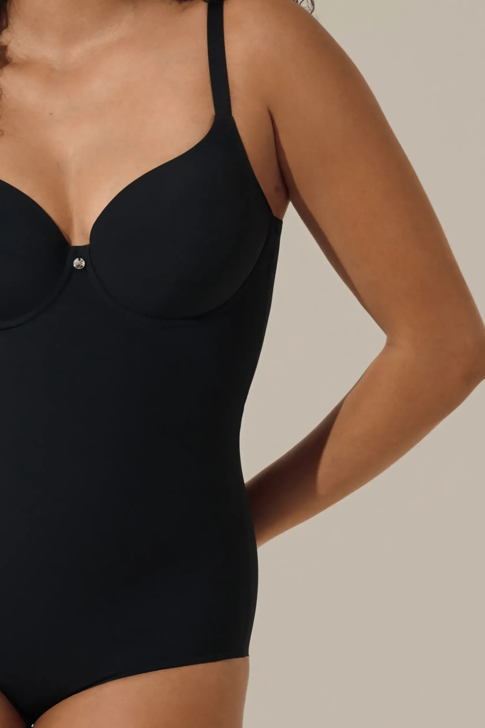 Lisca Figurformender Body mit Schalen »Bella«|Damen Bodys